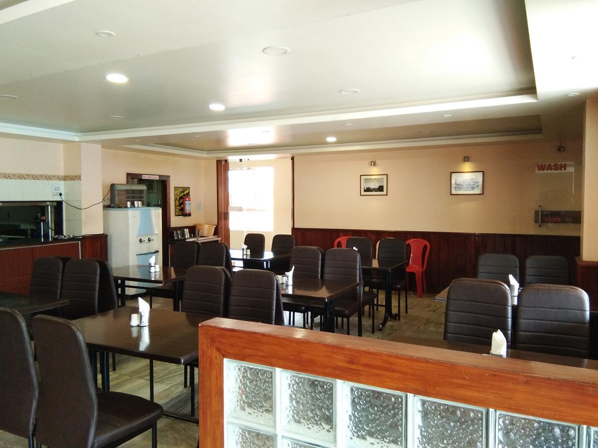 Hotel Sanjay Ooty Exterior photo